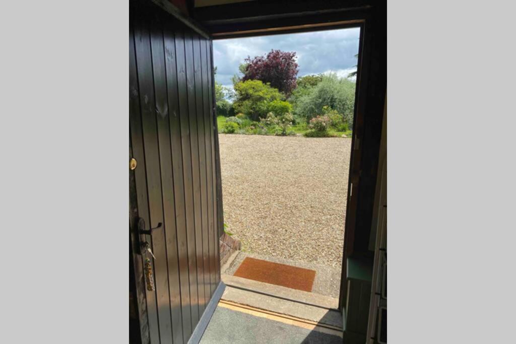 Gorgeous Comfortable Barn With Huge Private Orchard In Quiet Suffolk Location Depden Kültér fotó